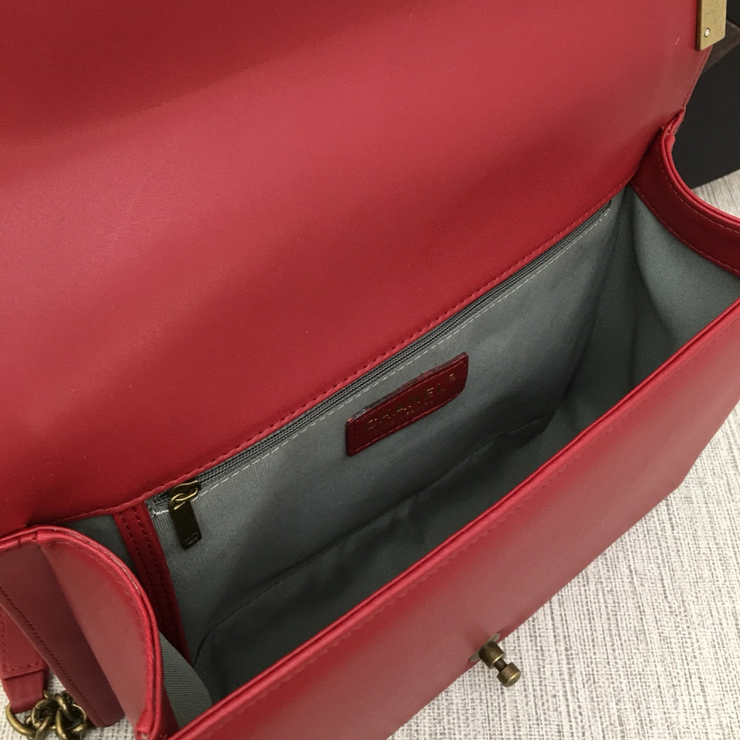 5C60BDE Stylish leather bag