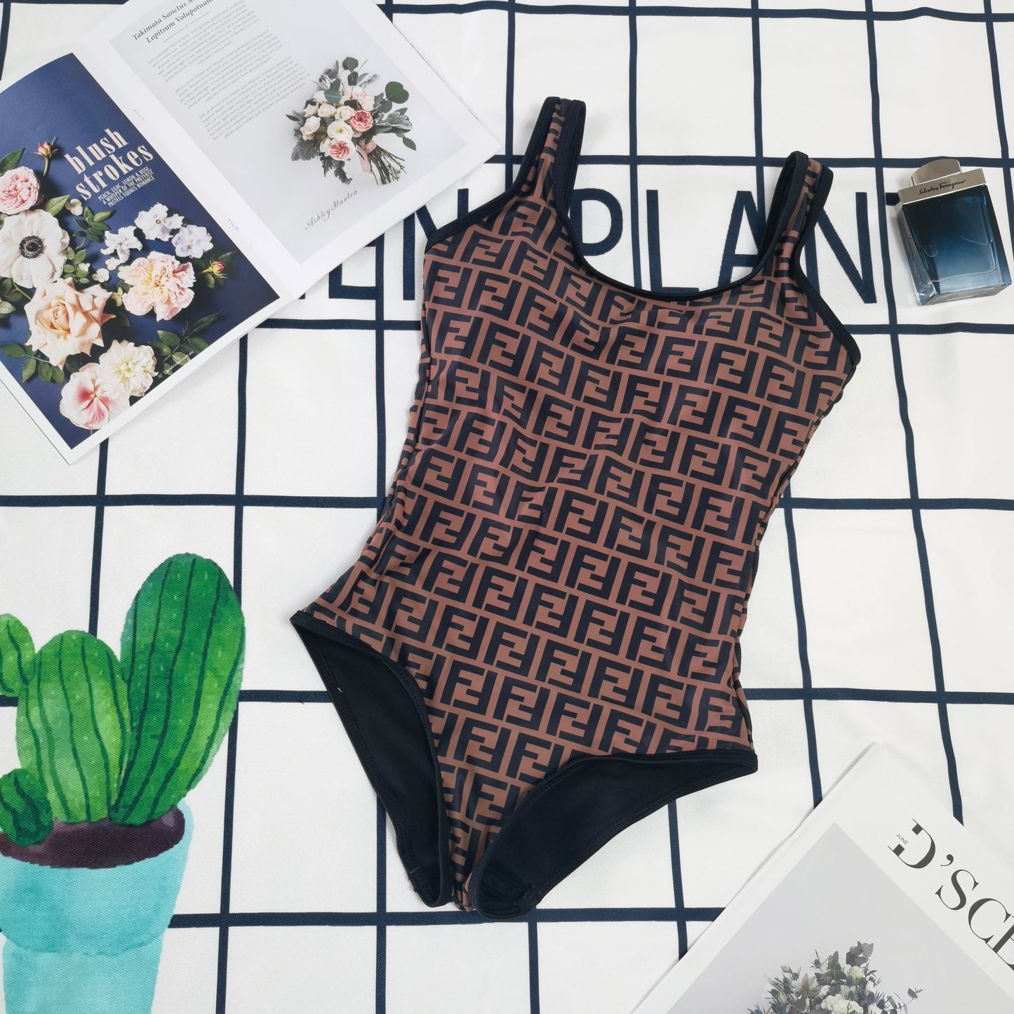 14F177YDE Stylish Bikini swimsuit
