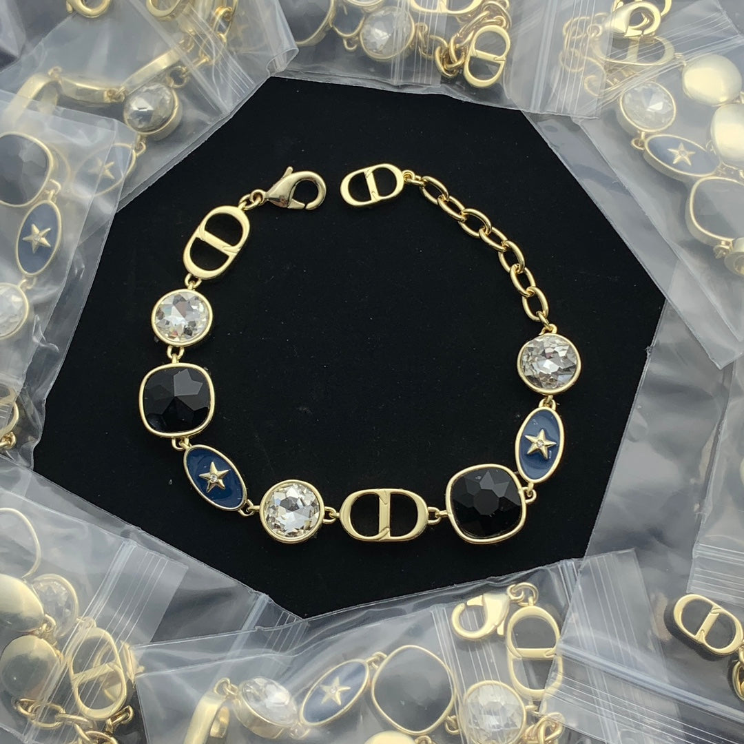 84D10KDE Stylish Bracelets