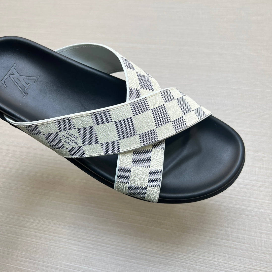 54E61ZDE Stylish slippers