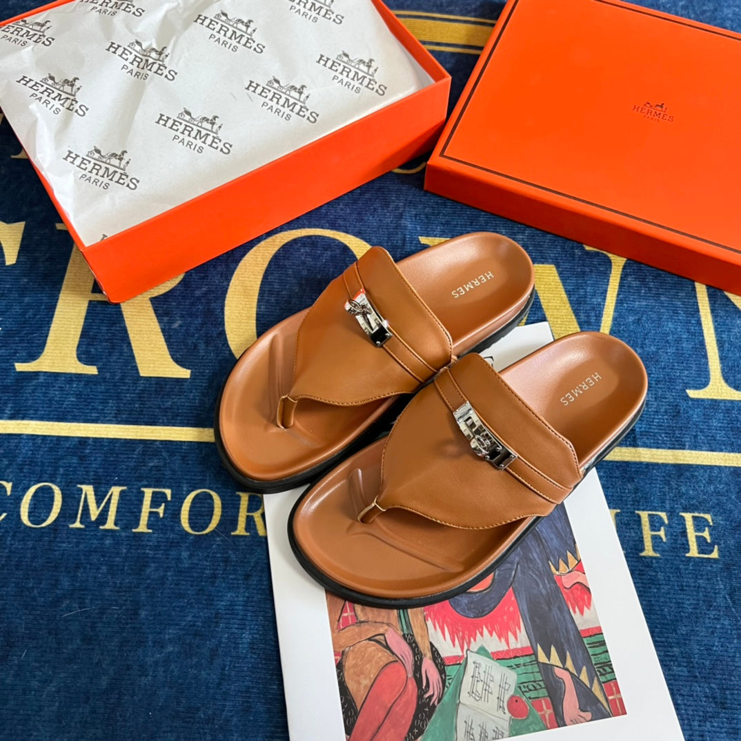14H3ZDE Stylish Slippers