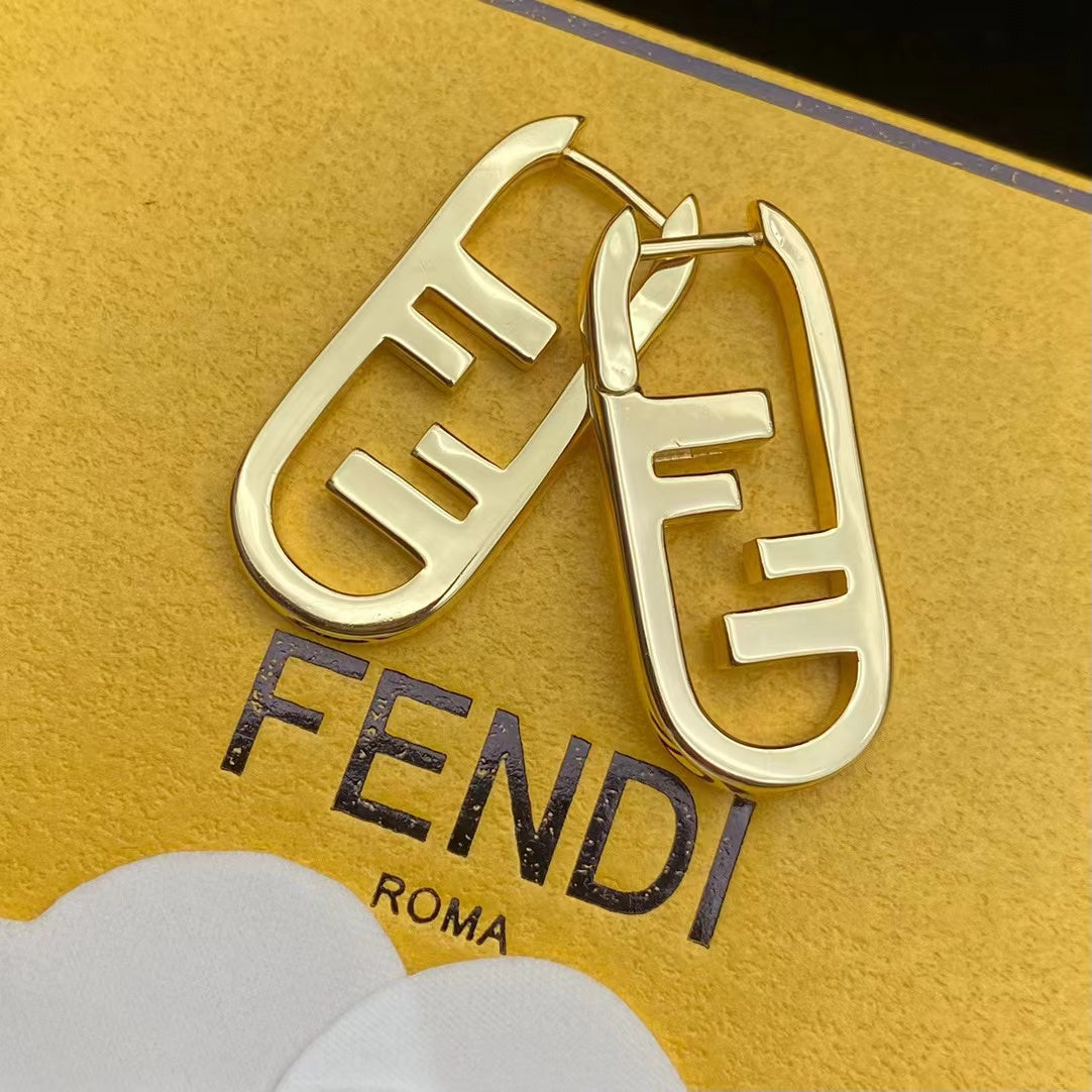 1F195EDE Stylish Earrings