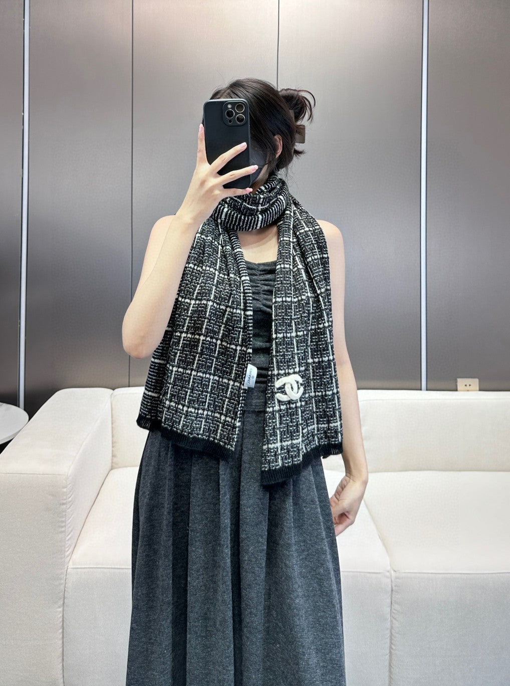 185ZC24WDE Stylish Winter Scarves