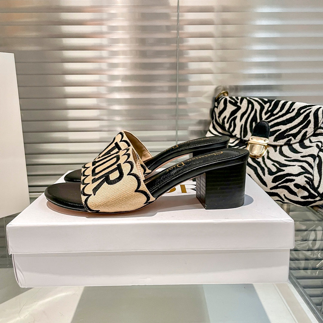 14D37ZDE Stylish High heels