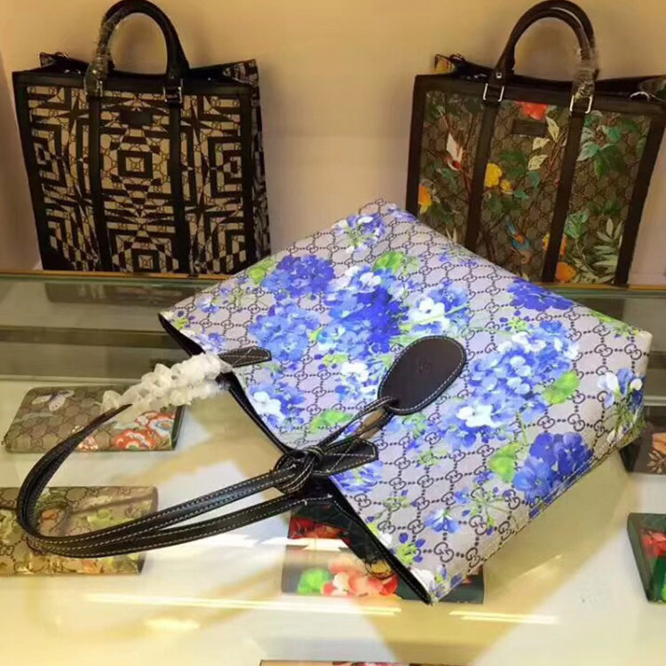 1B230BDE Stylish leather bag