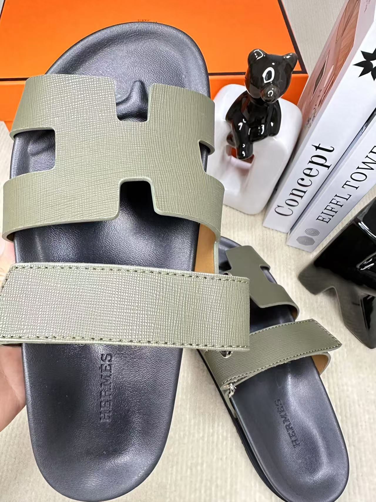 255QH28ZDE Stylish leather shoes