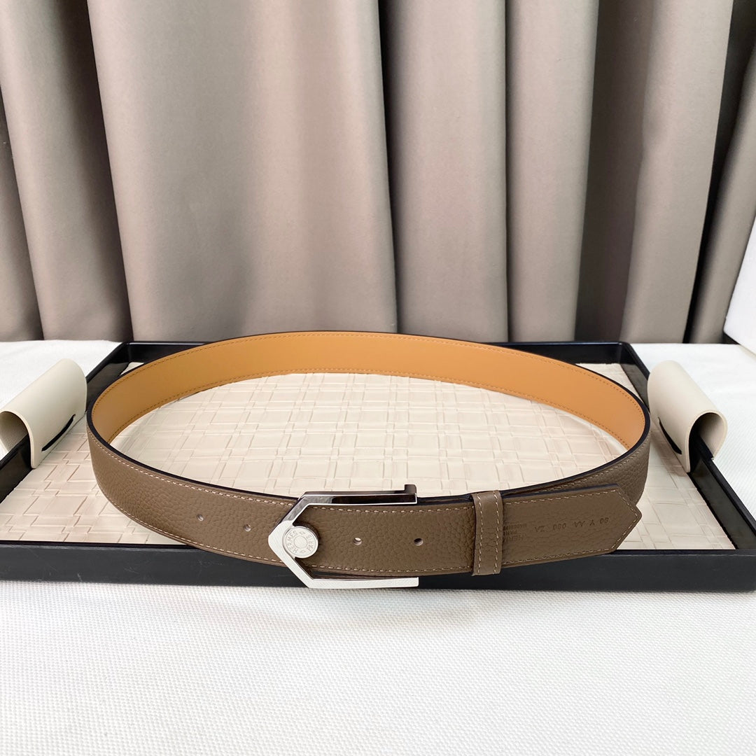 14H106PDE Stylish High quality belt With full package