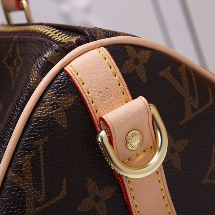 2E8BDE Stylish leather bag