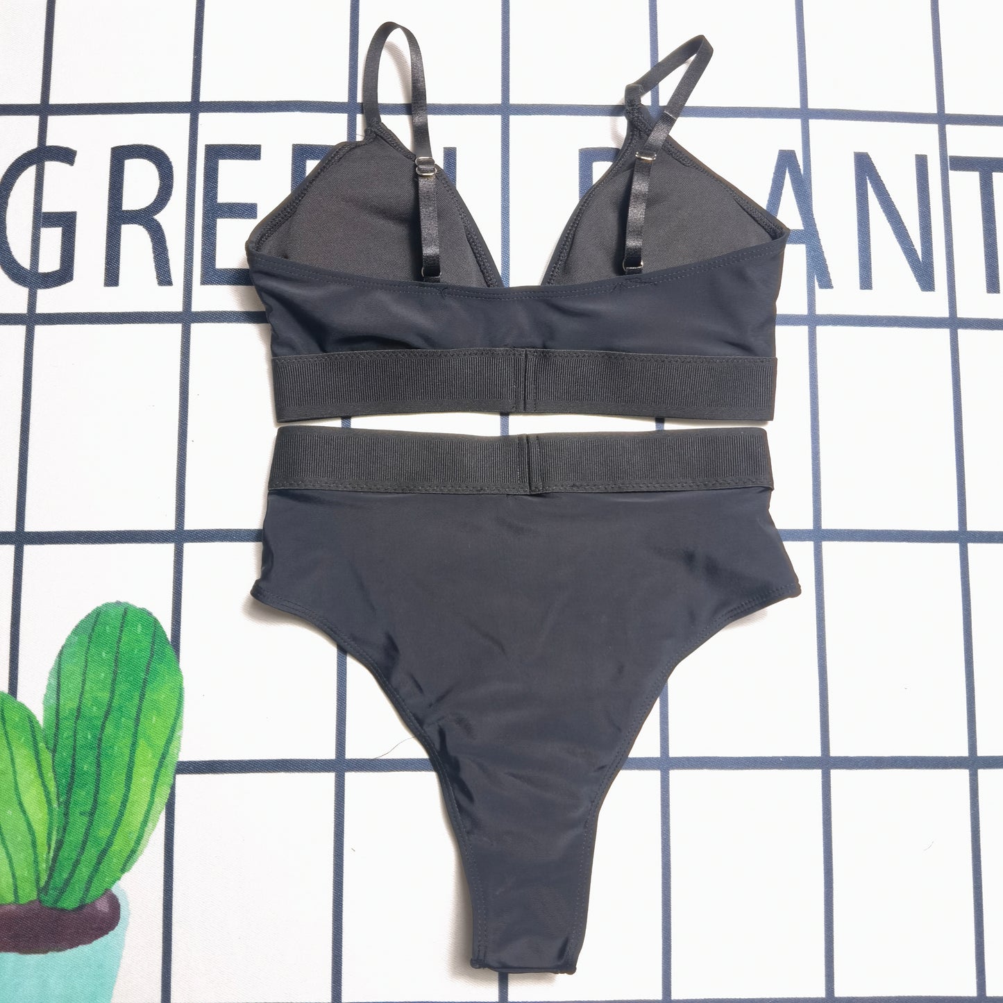 14A255YDE Stylish Bikini swimsuit