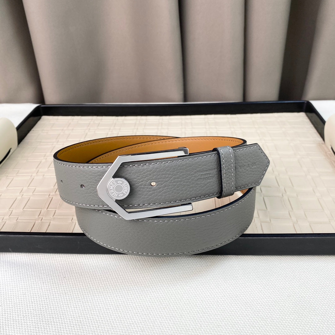 14H106PDE Stylish High quality belt With full package