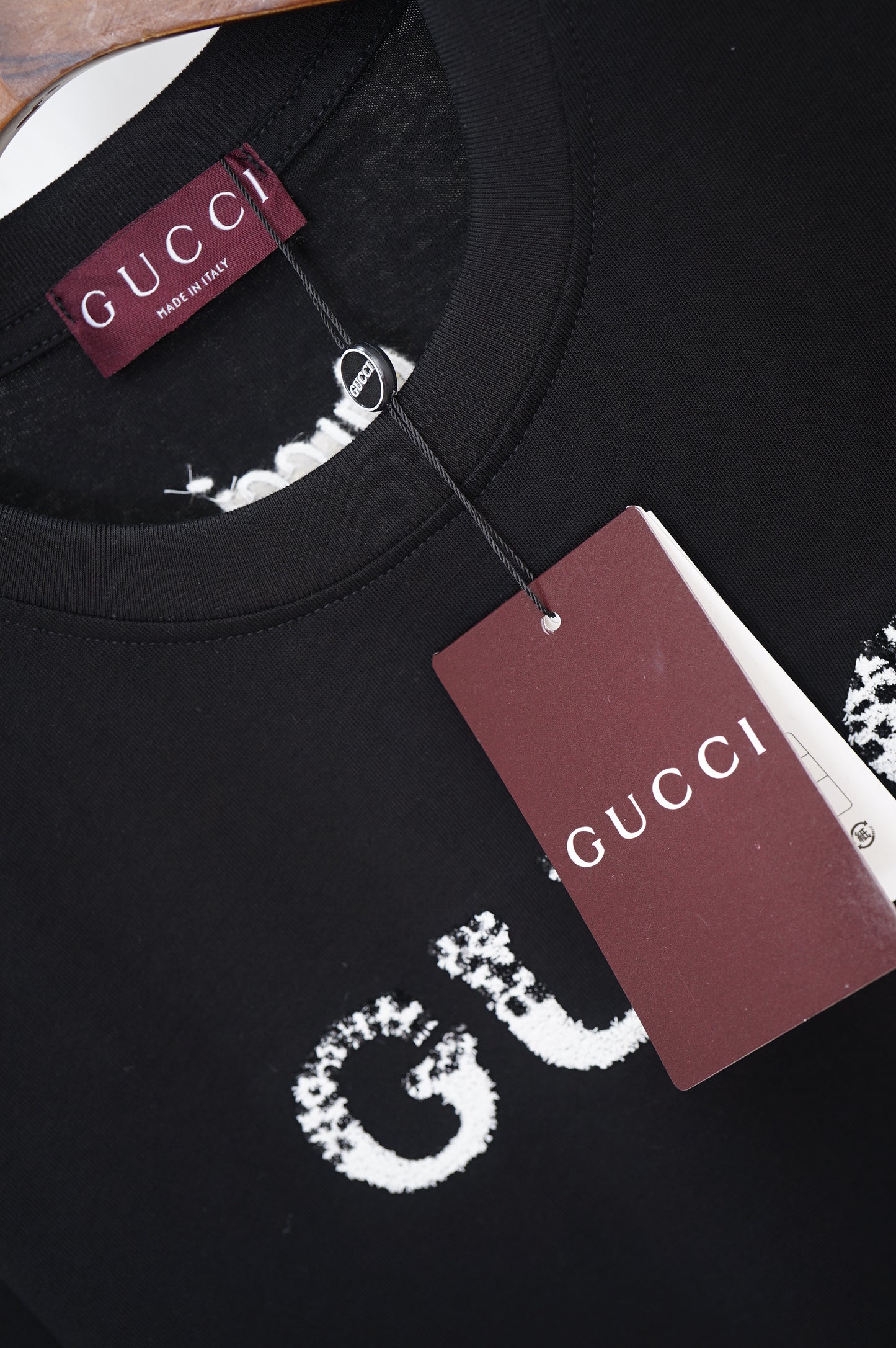 165NB23UDE Stylish T-shirt