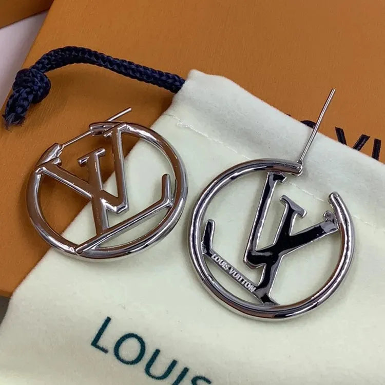 1XE1EDE Stylish Earrings