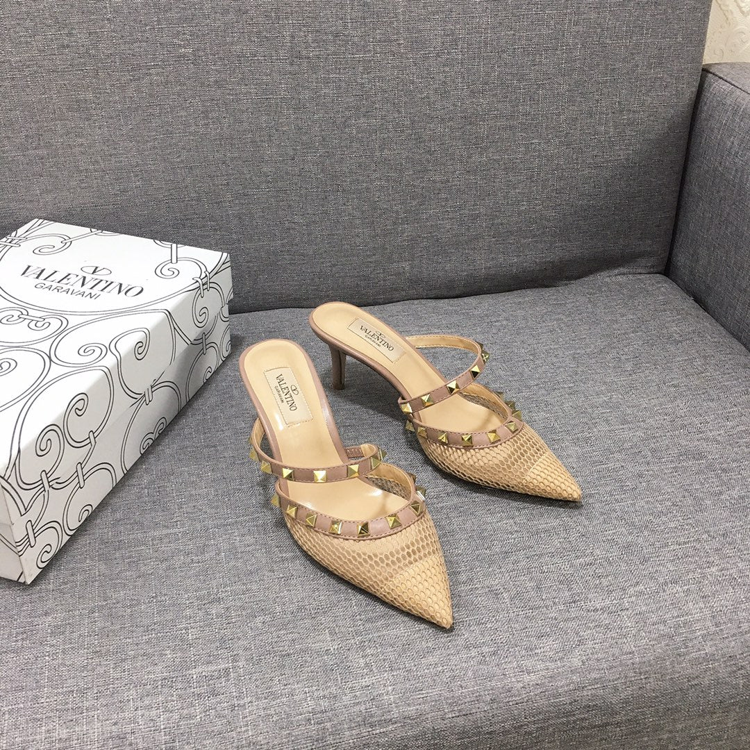 14A49ZDE Stylish High heels Heel height 6cm