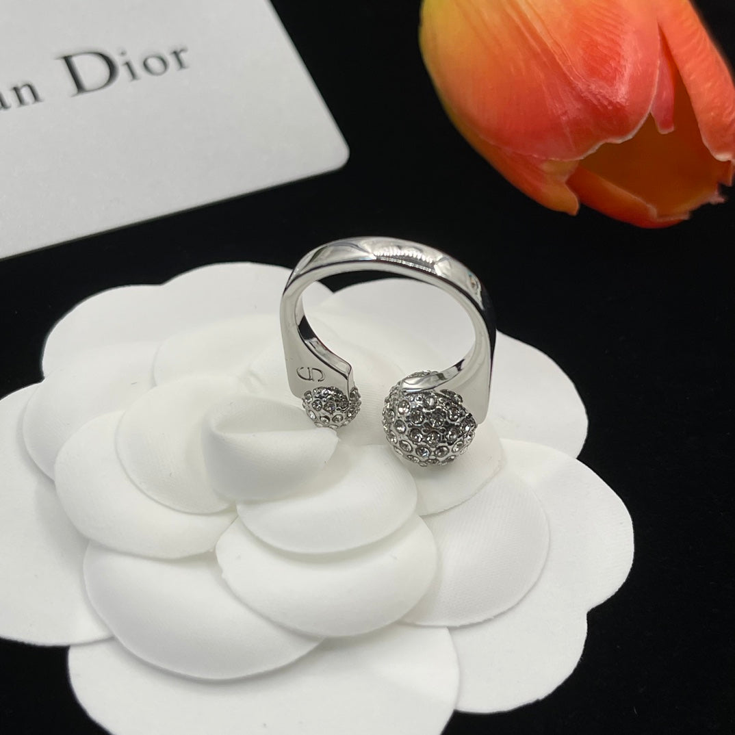 14D770JDE Stylish rings