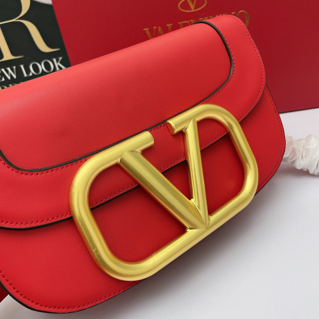 5A45BDE Stylish leather bag