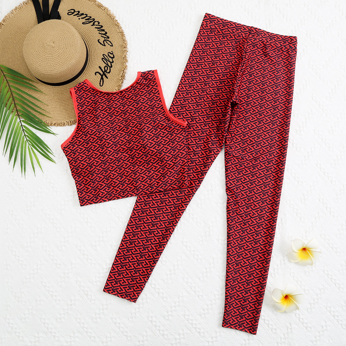 14V83YDE Stylish Long sleeve swimsuit