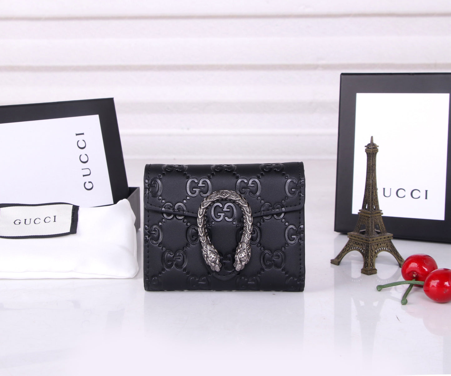 165NB117BDE Stylish leather bag