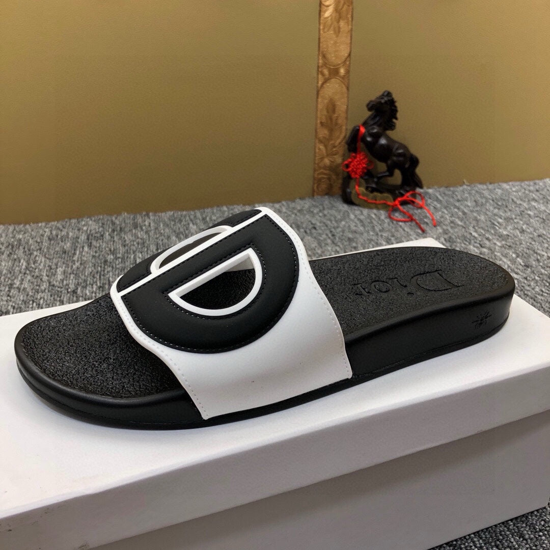 54D51ZDE Stylish slippers