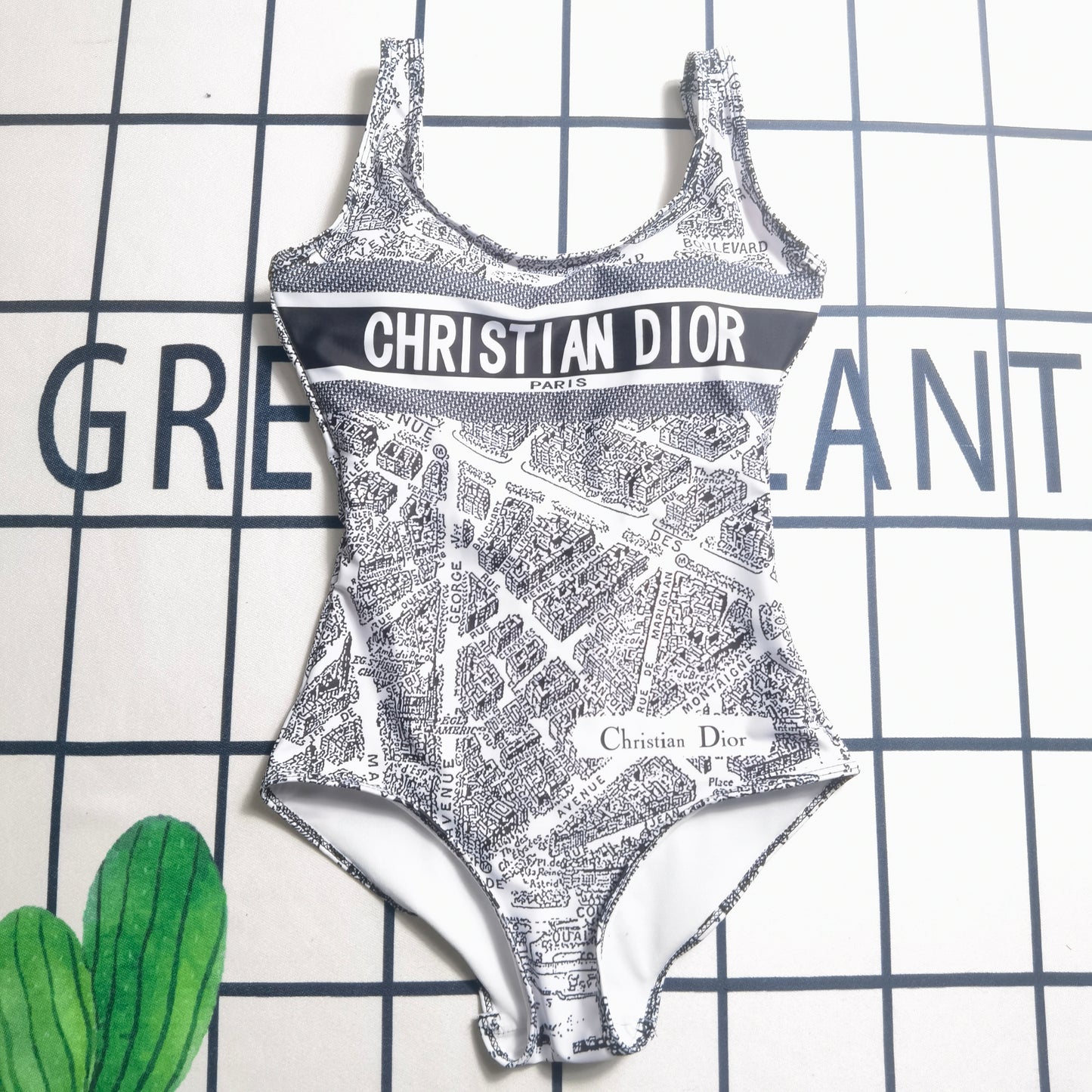 14D106YDE Stylish Bikini swimsuit