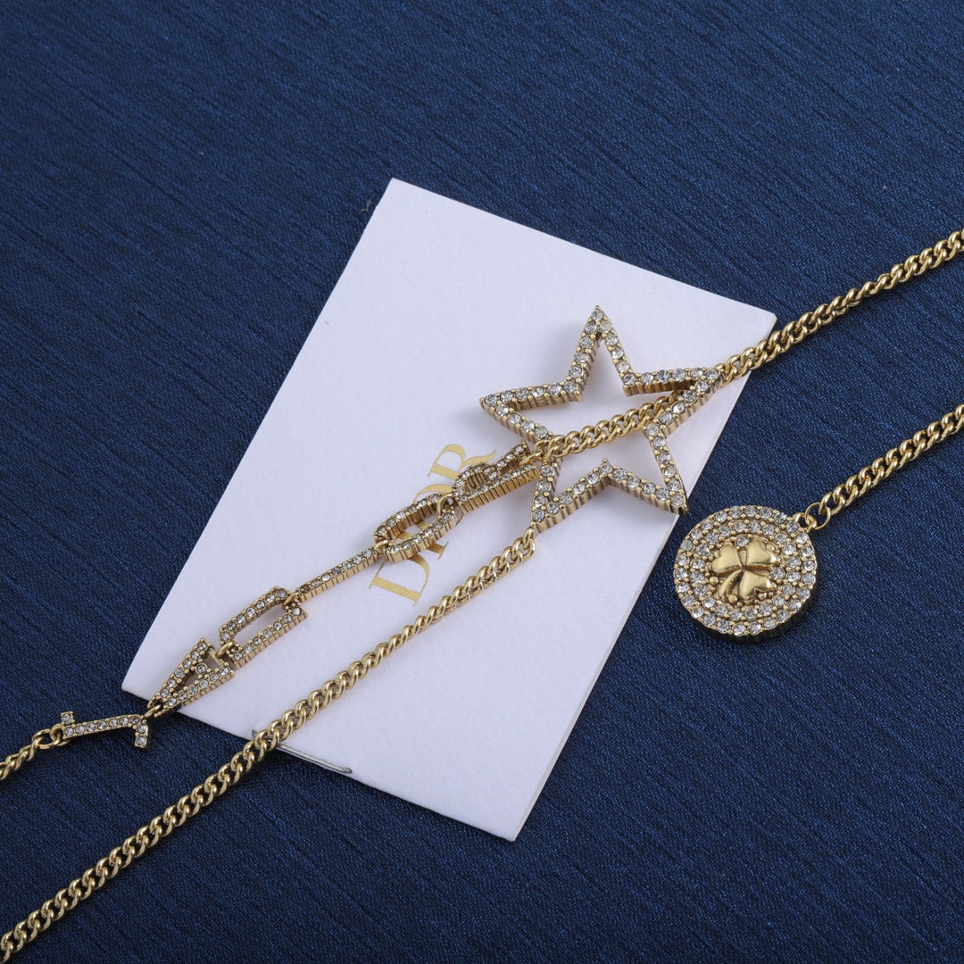 1YD250XDE Stylish Necklaces