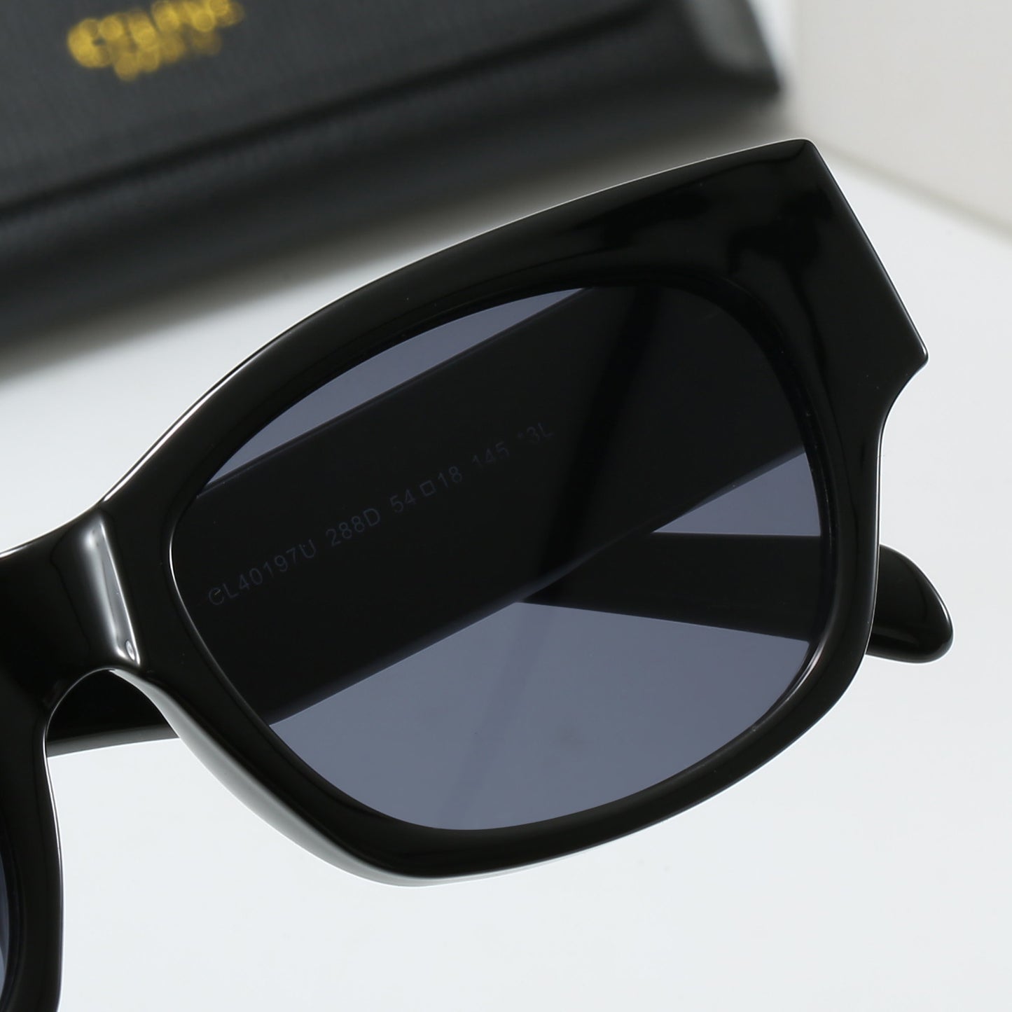 385RCL29TDE Stylish Sunglasses