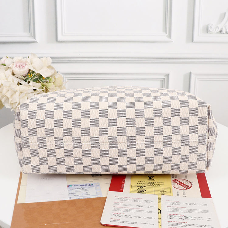 1E84BDE Stylish leather bag