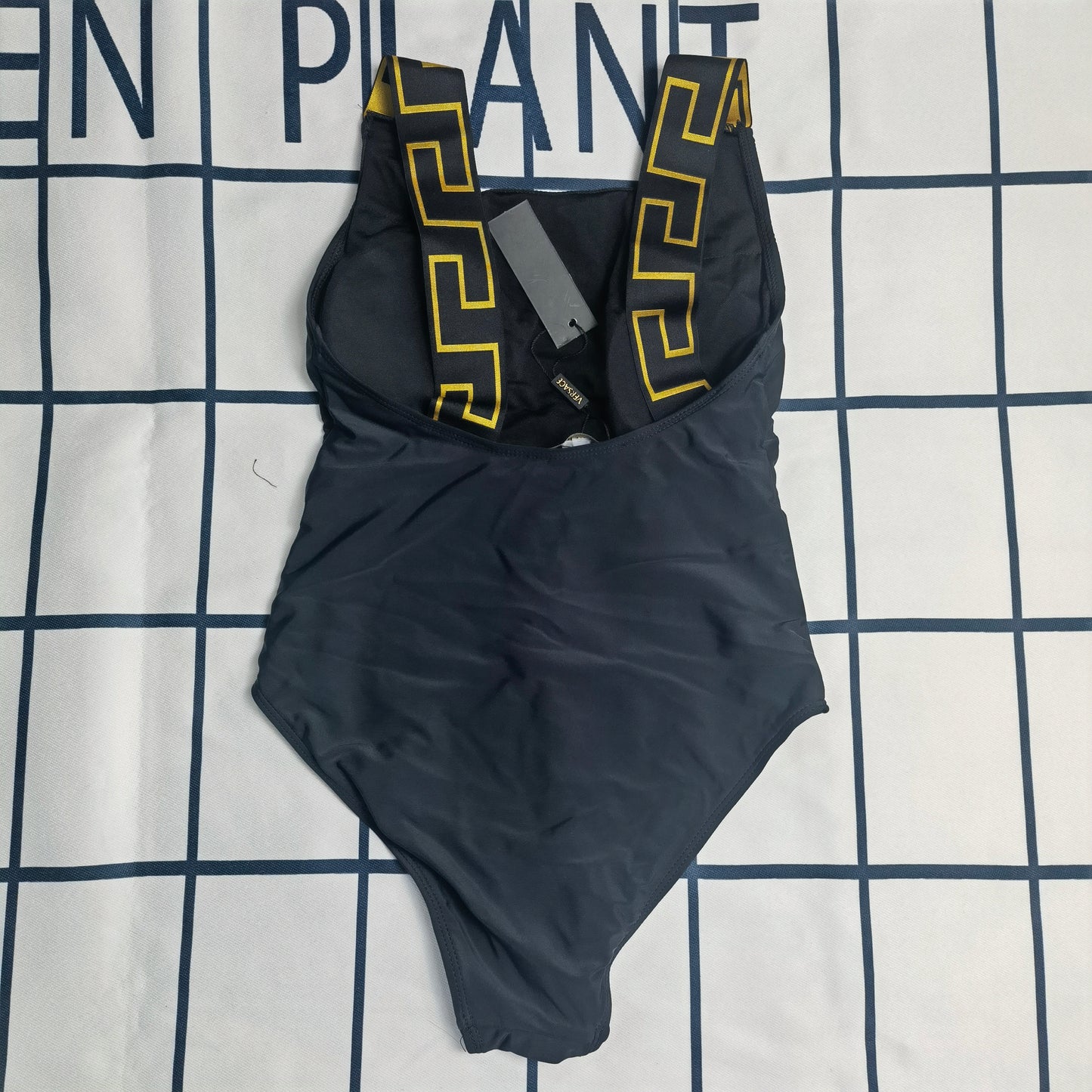 14V183YDE Stylish Bikini swimsuit