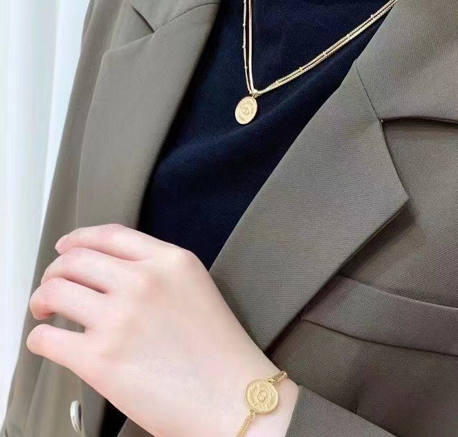 1YD145XDE Stylish Necklaces