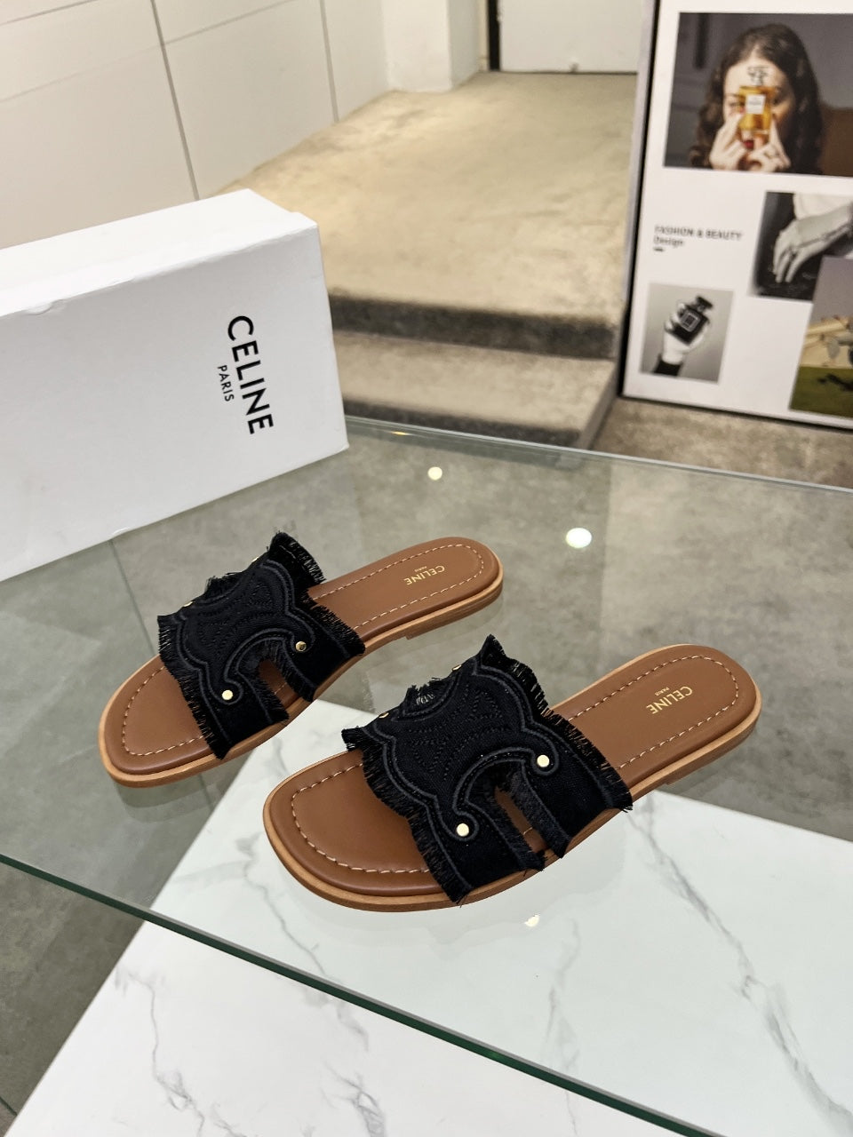 255QA25ZDE Stylish leather shoes
