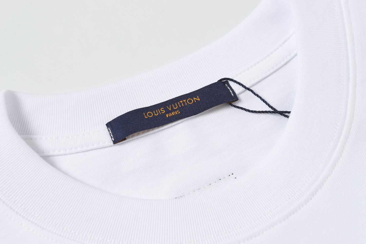 145RE151UDE Stylish T-shirt