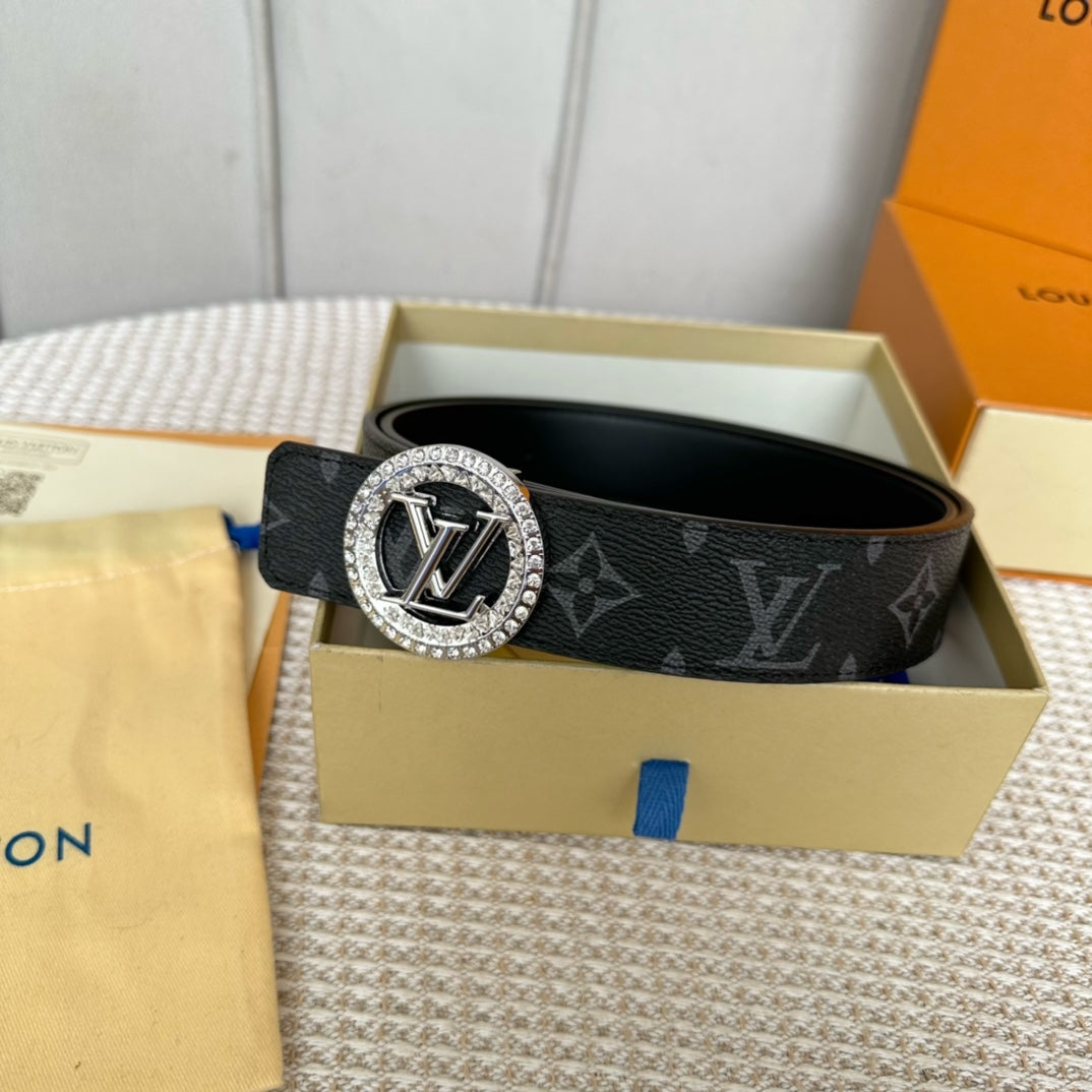 14E128PDE Stylish High quality belt With full package