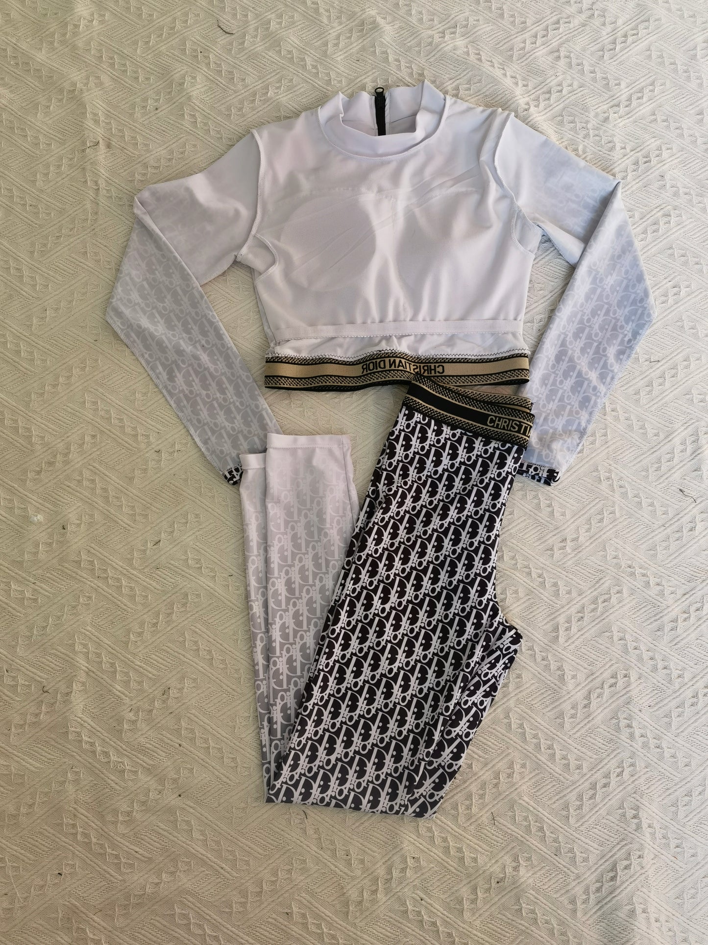 14D36YDE Stylish Long sleeve swimsuit