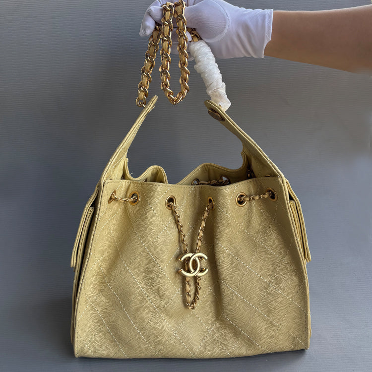 155XC18BDE Stylish leather bag