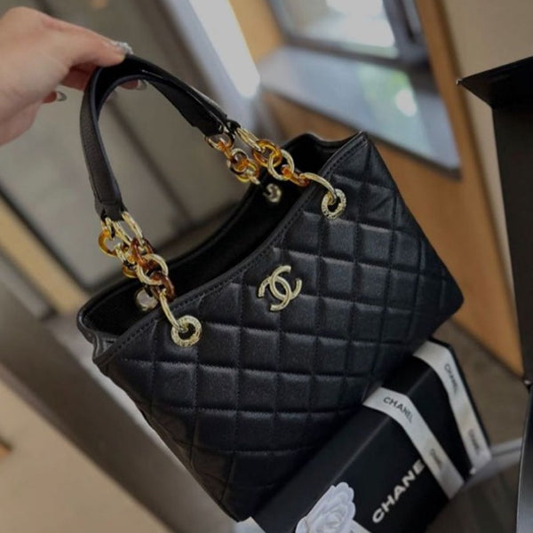 565NC84BDE Stylish leather bag