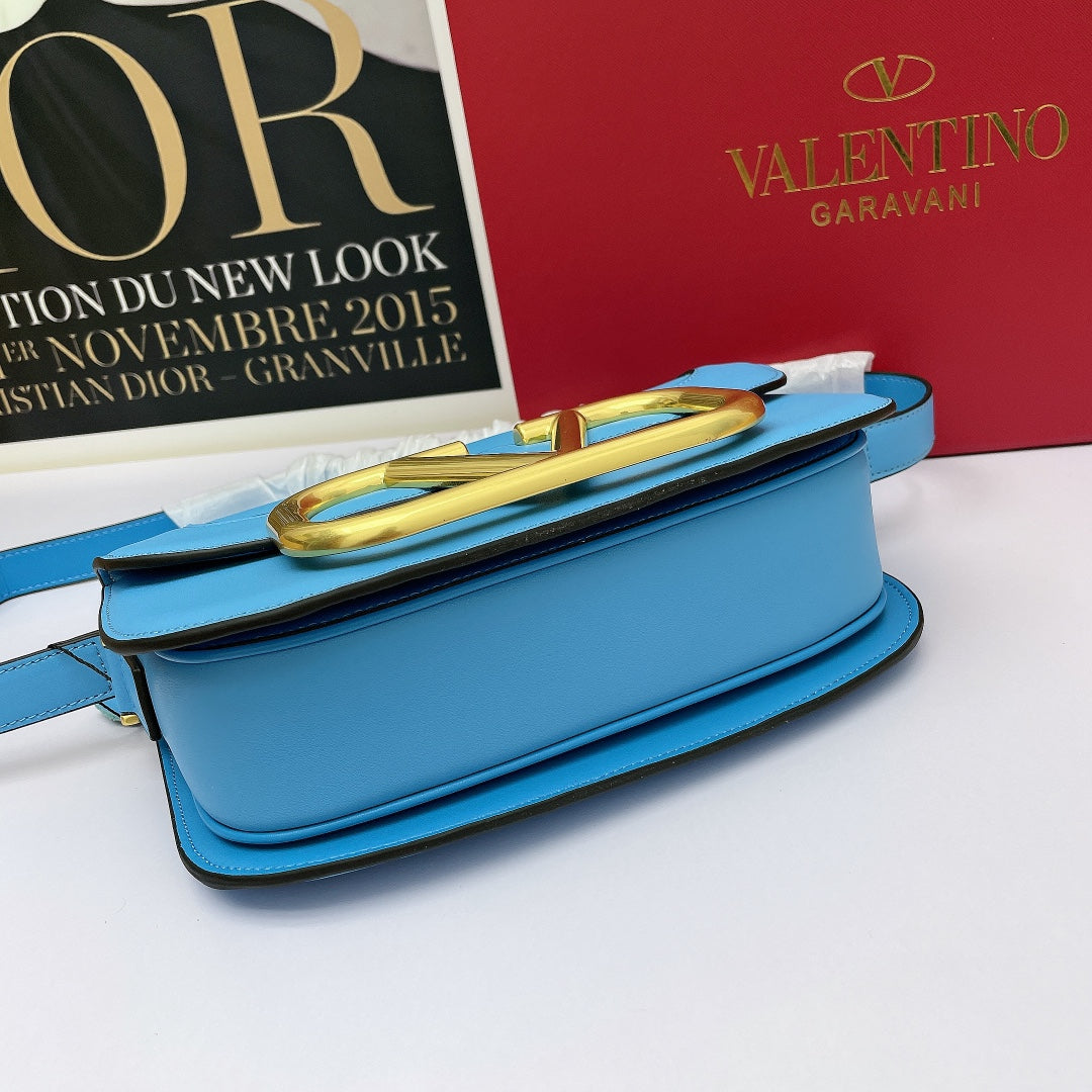 5A45BDE Stylish leather bag