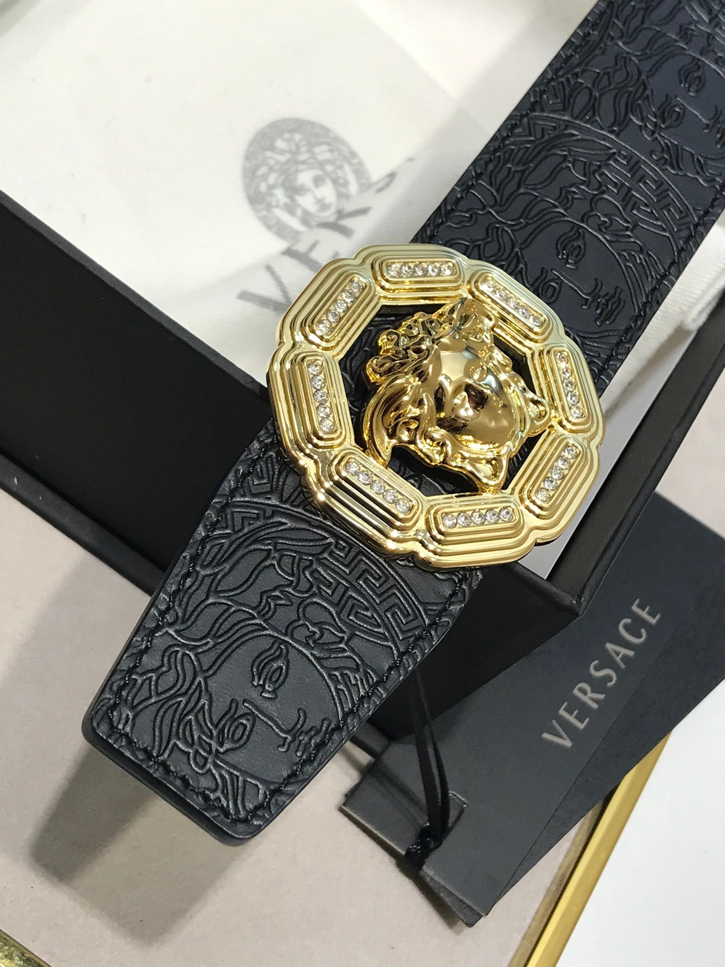 14V87PDE Stylish High quality belt With full package