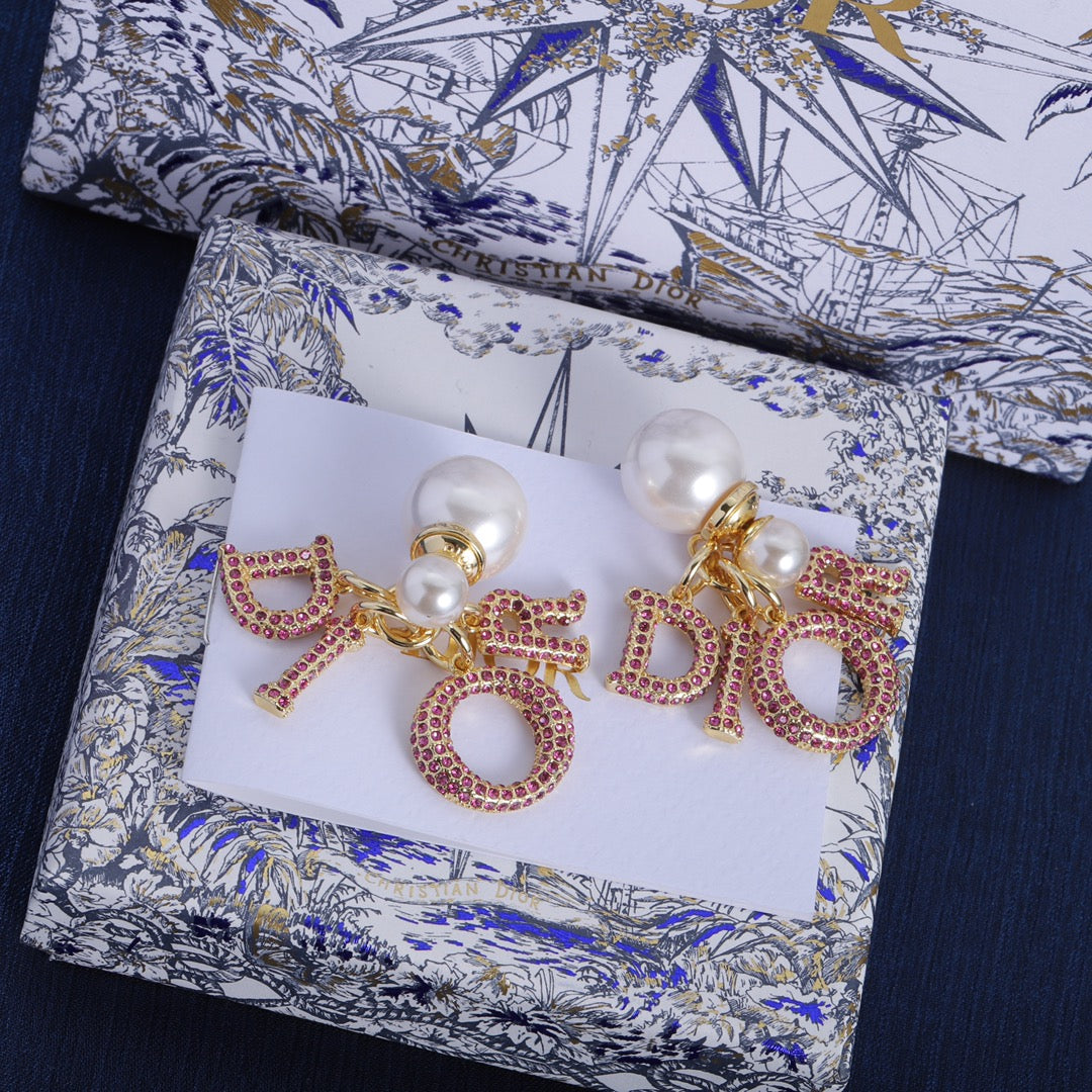 14D704EDE Stylish Earrings