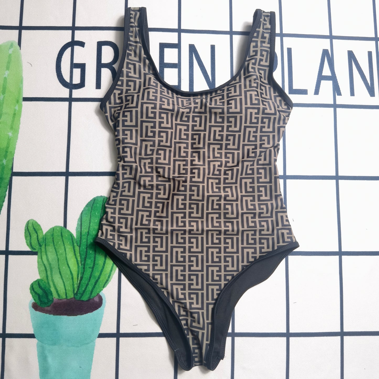 14V74YDE Stylish Bikini swimsuit