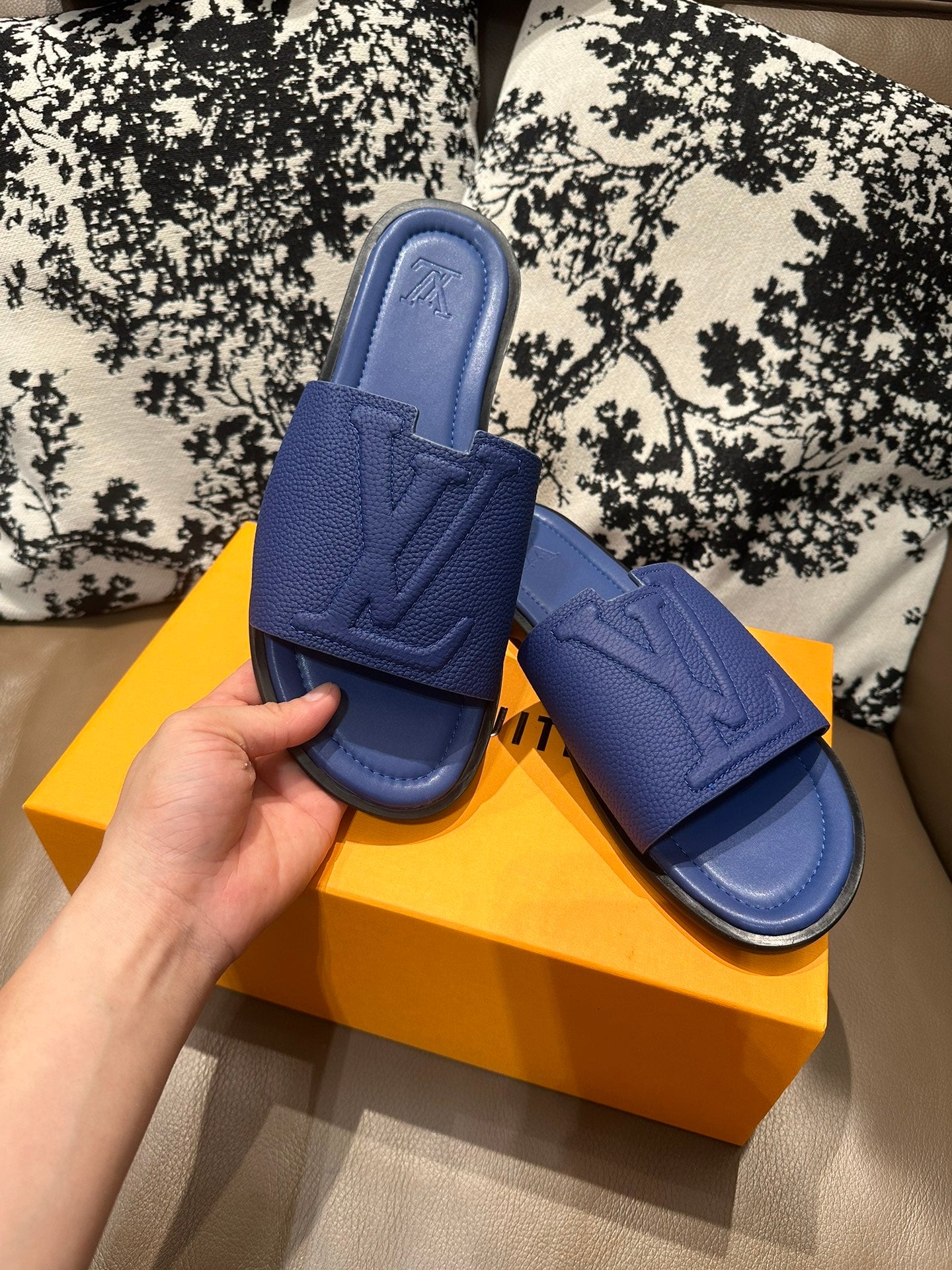285ZE25ZDE Stylish leather Shoes