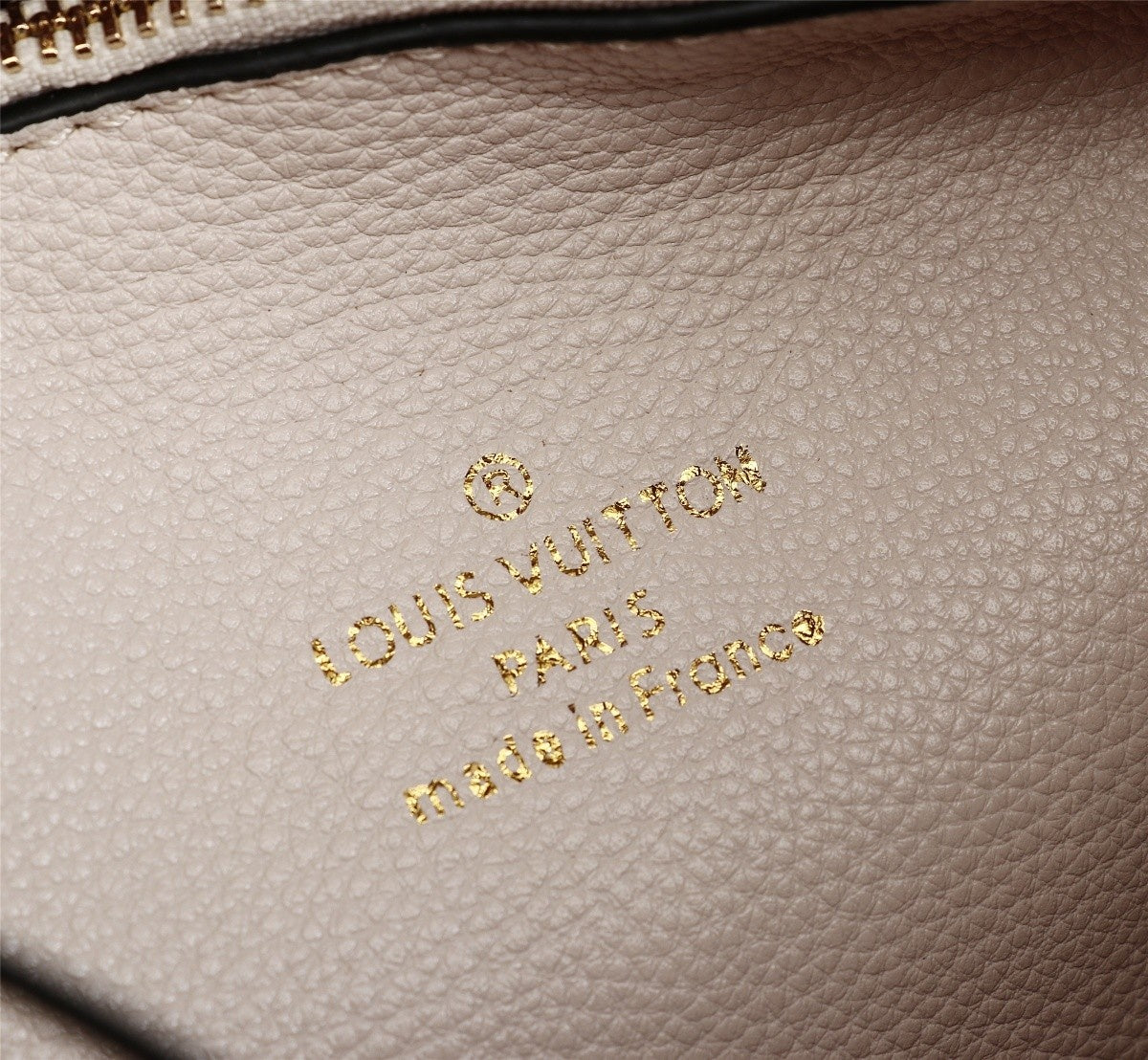 2XE60BDE Stylish leather bag