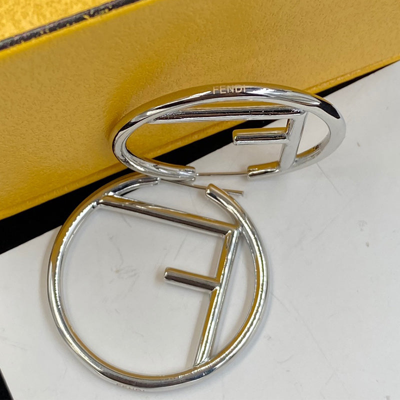 3F108EDE Stylish Earrings
