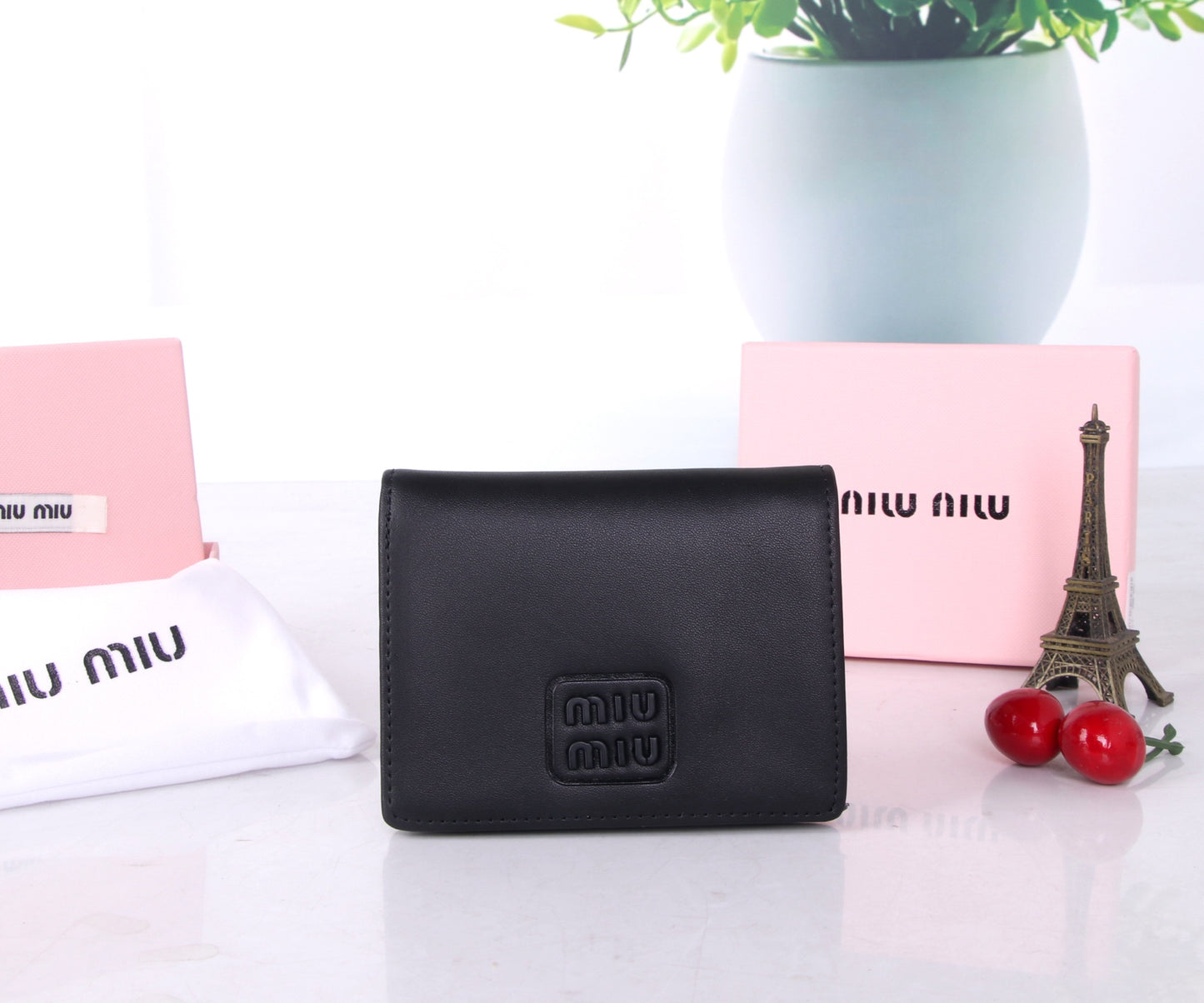 15RA77BDE Stylish leather bag