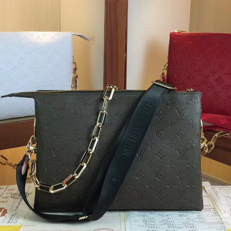 2E42BDE Stylish leather bag