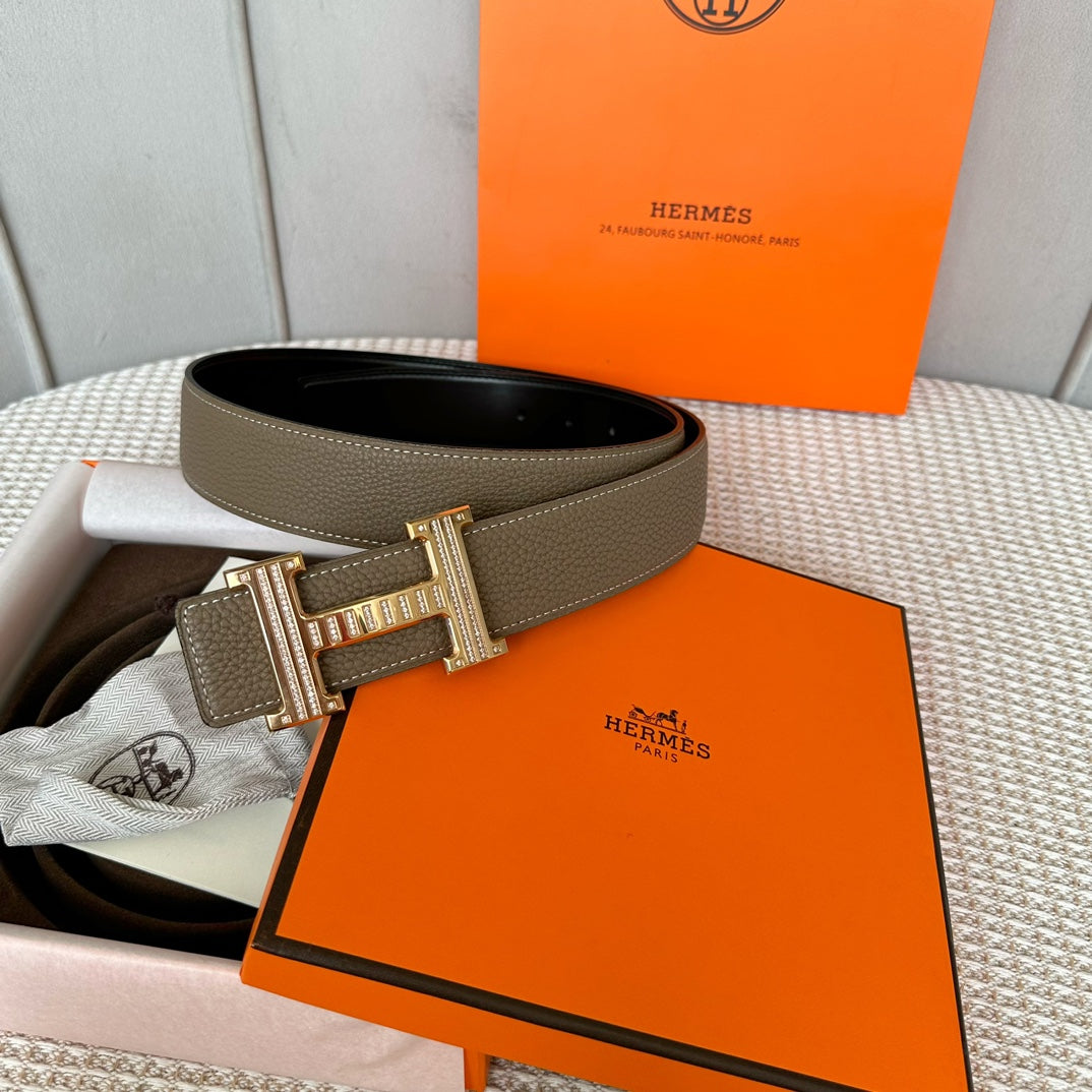 14H50PDE Stylish High quality belt With full package