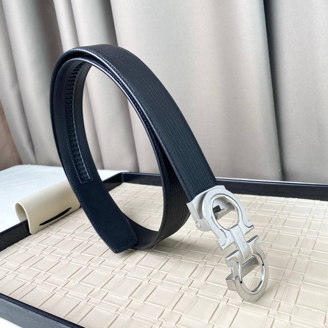 14A110PDE Stylish High quality belt With full package