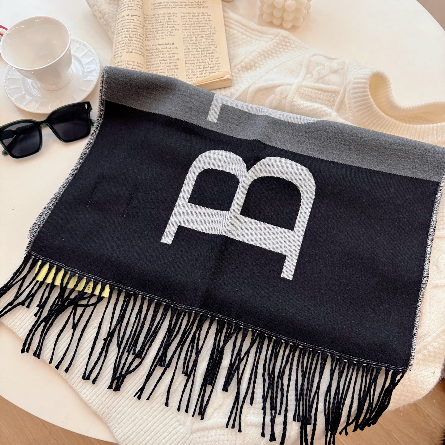 175RR16WDE Stylish Winter Scarves