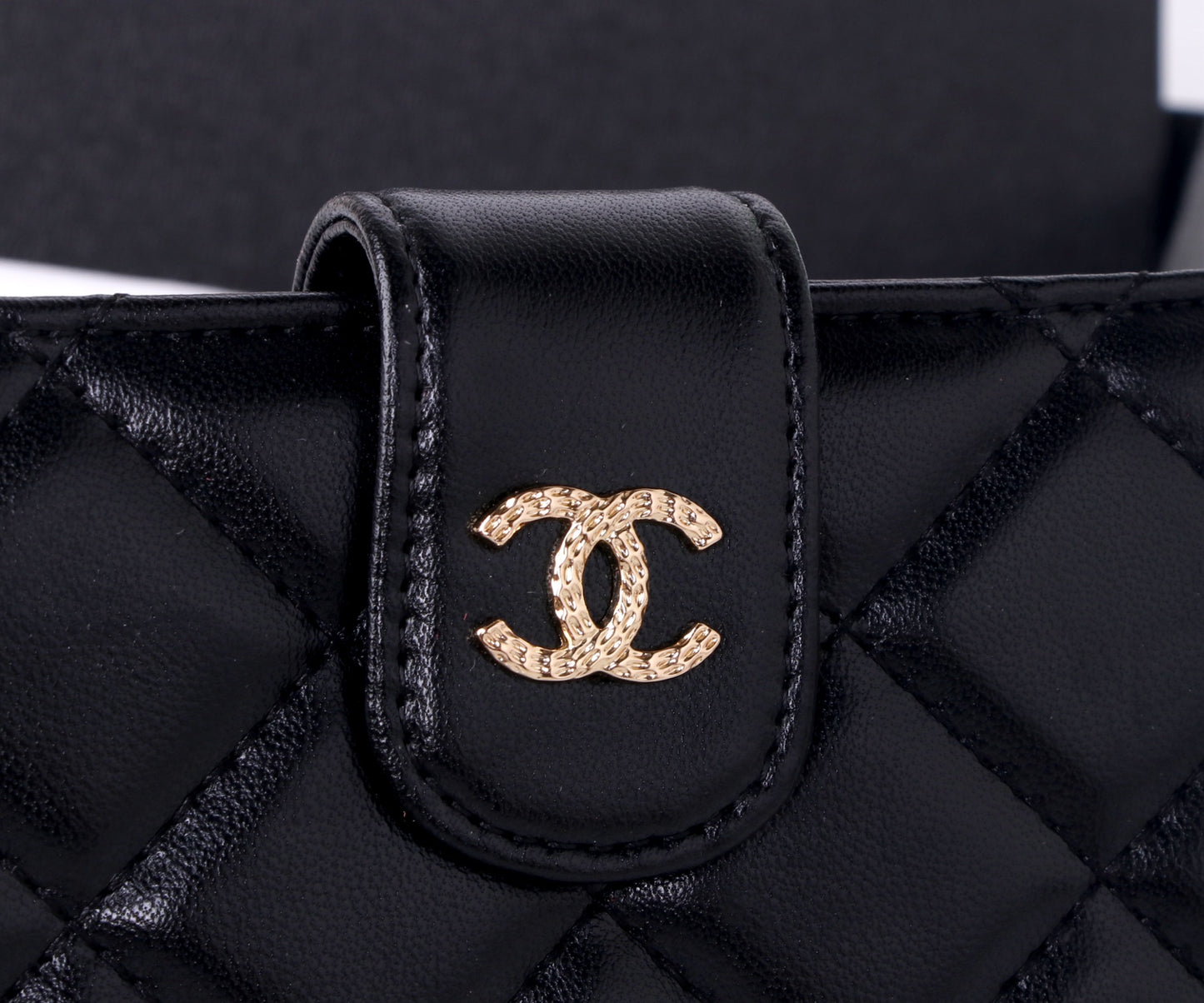15RC81BDE Stylish leather bag