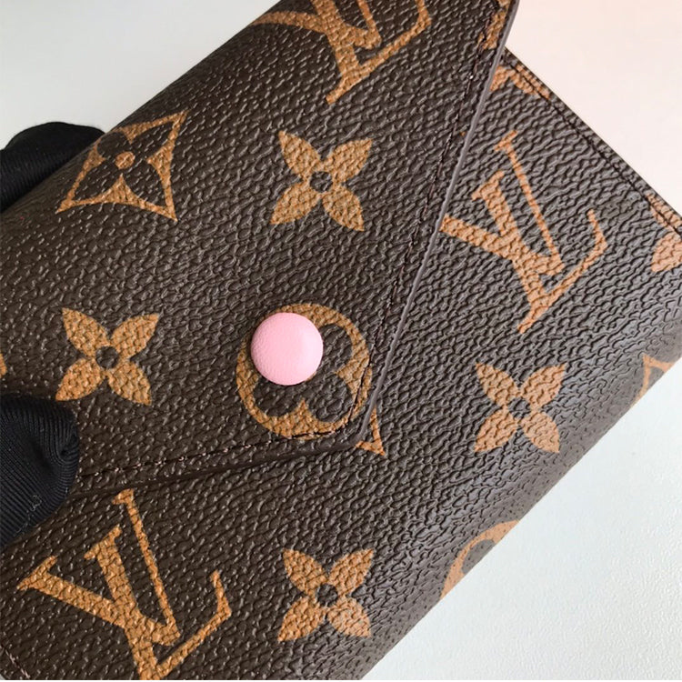 1E3BDE Stylish leather wallets