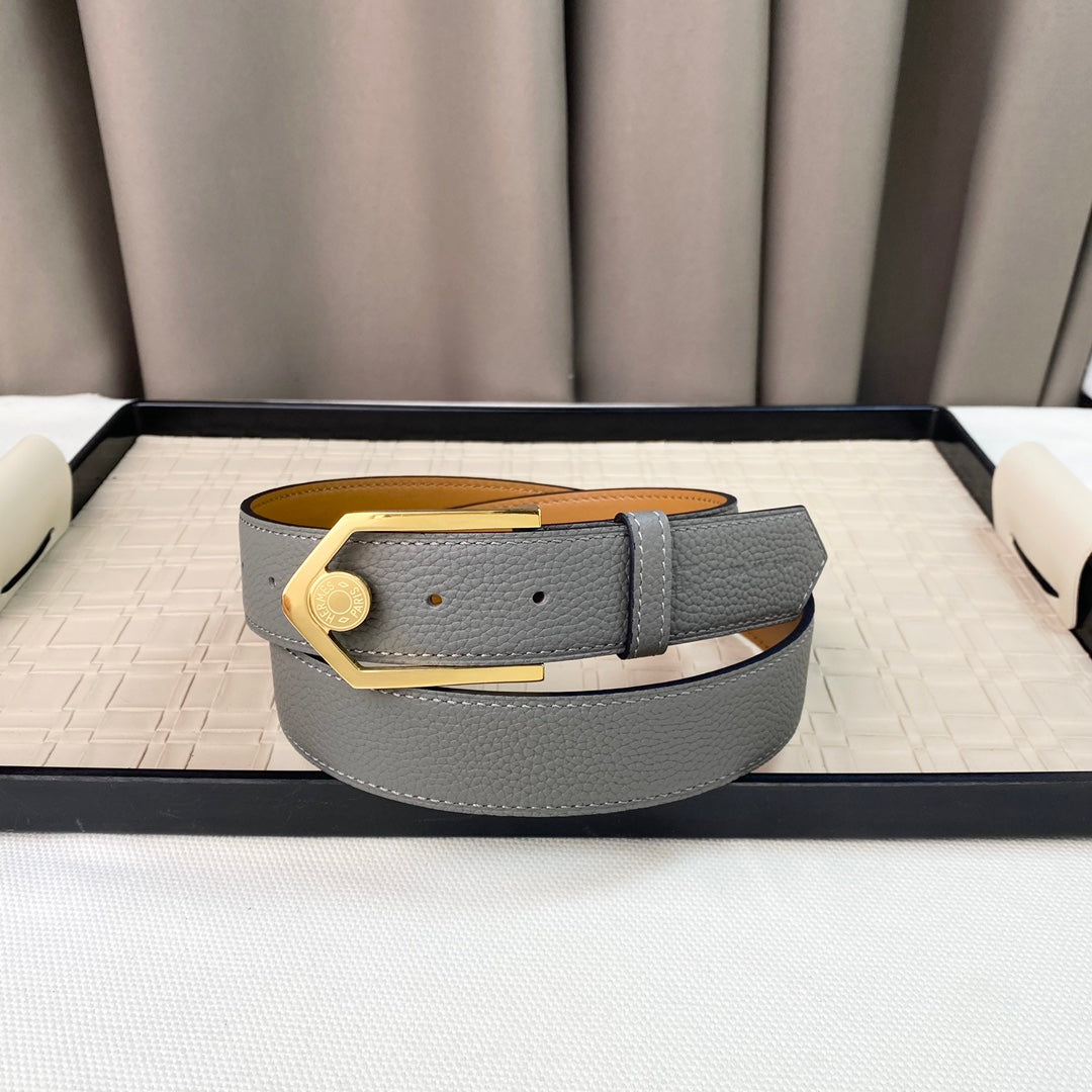 14H107PDE Stylish High quality belt With full package