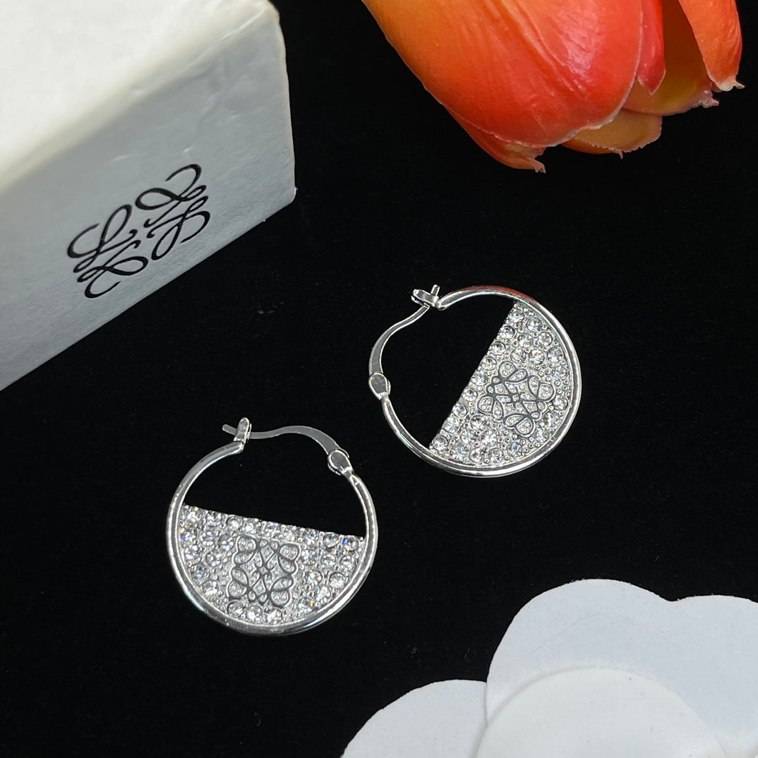 14A757EDE Stylish Earrings
